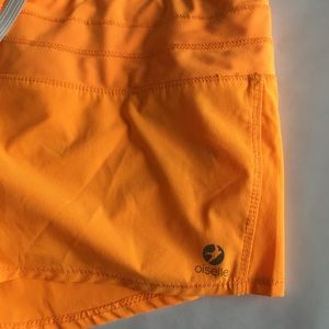 Oiselle running short orange size 4